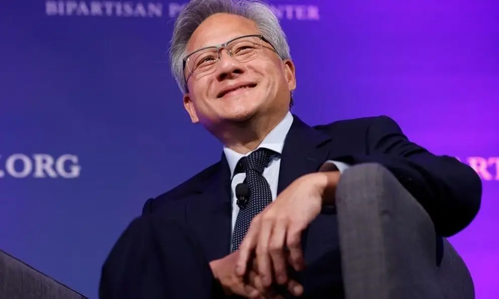 AI và Tương Lai Lao Động: Con Người Sẽ Bận Rộn Hơn Bao Giờ Hết – Jensen Huang AI và Tương Lai Lao Động: Con Người Sẽ Bận Rộn Hơn Bao Giờ Hết – Jensen Huang