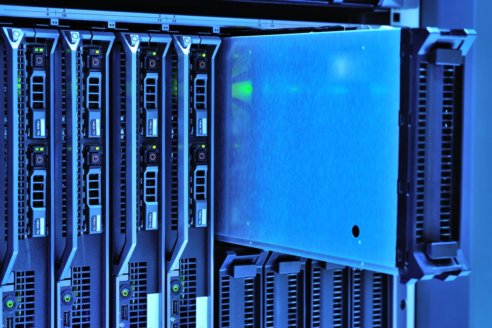 Lenovo tops global x86 server shipments 2026